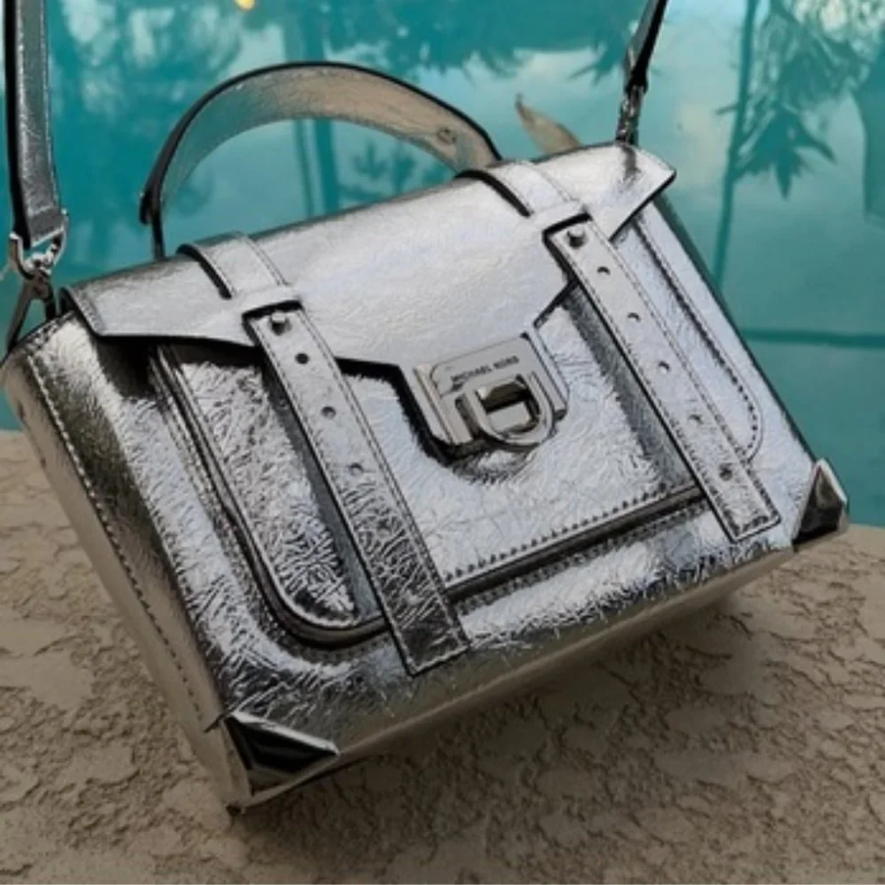 Michael Kors Manhattan Medium School Satchel - Picture 2 of 15